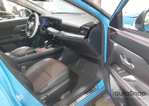 2025 Nissan Kicks Sr Intelligent Awd из США, поврежденный, VIN 3N8AP6DD3SL356484